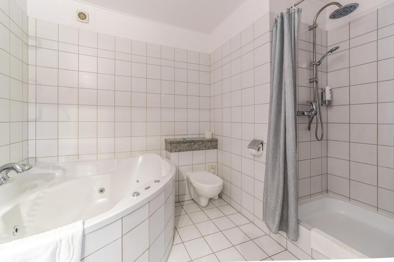 Hotel Fenix Jelenia Gora Luaran gambar