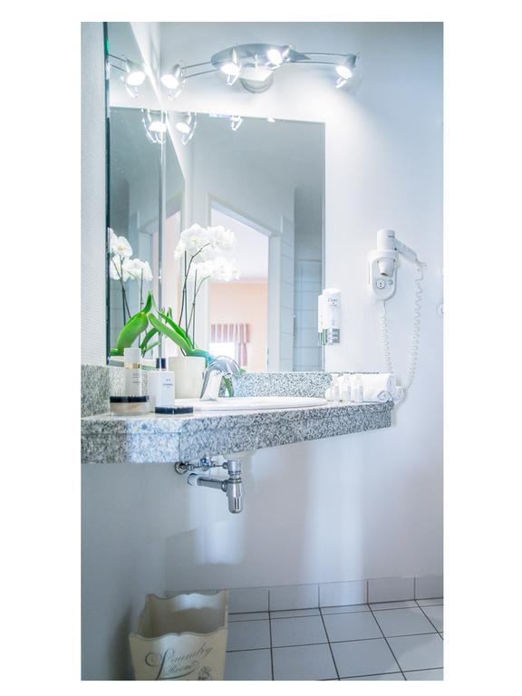Hotel Fenix Jelenia Gora Bilik gambar