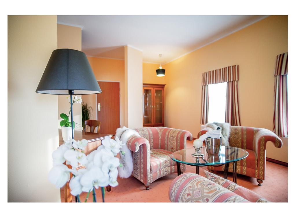 Hotel Fenix Jelenia Gora Bilik gambar