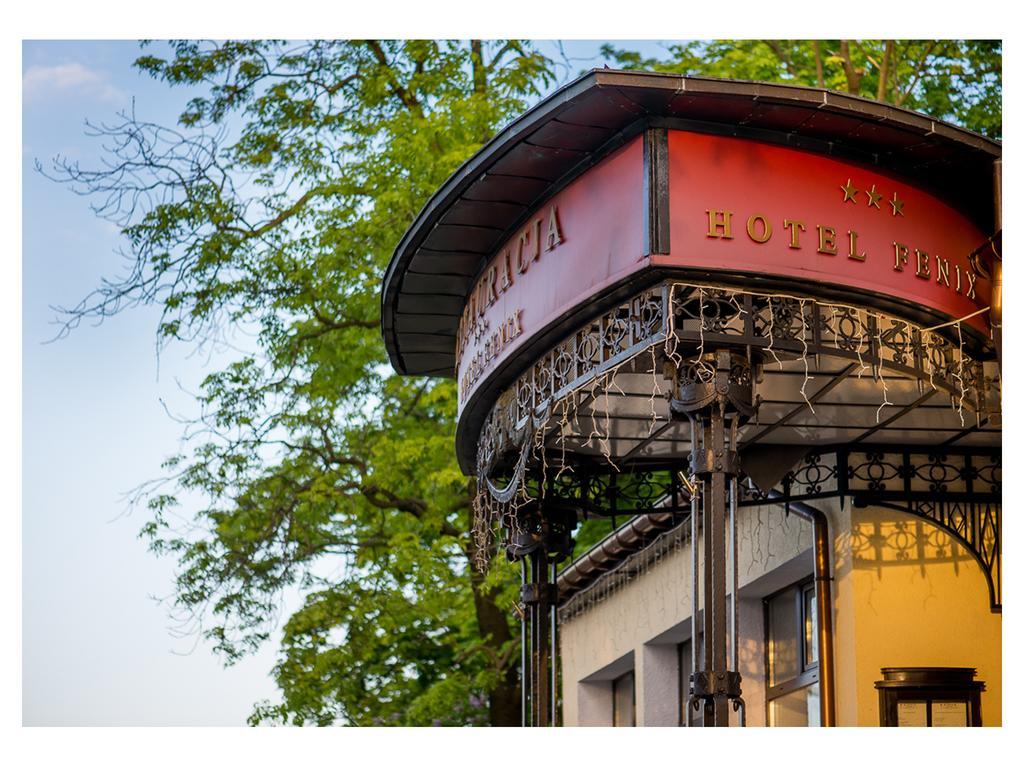 Hotel Fenix Jelenia Gora Luaran gambar